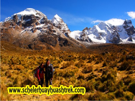 Nevados Puscanturpas Huayhuash FOTO: Francisco Jose Delgado